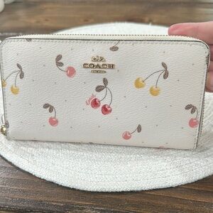 Coach White Cherry Polka Dot Print Full Size Wallet in Like New Condition